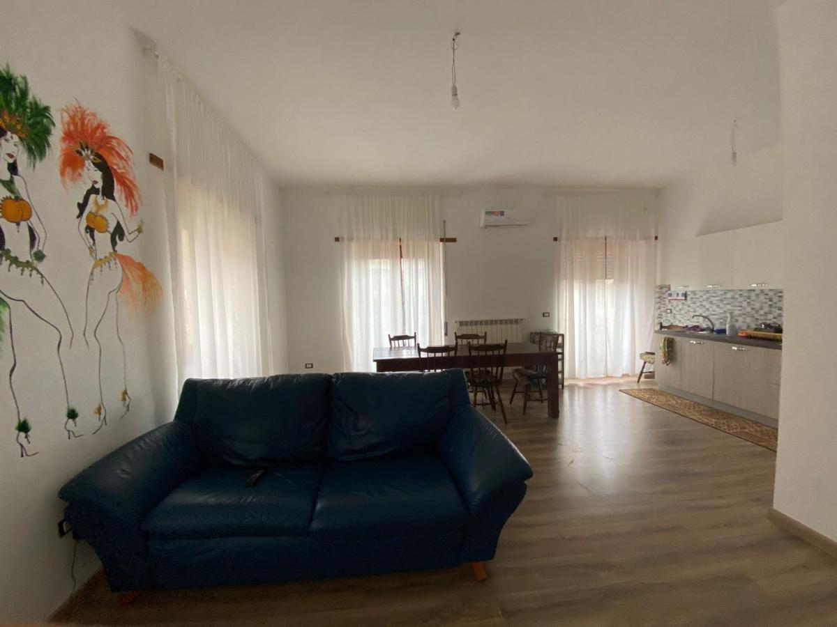 Appartamento La casa di Gianfry Paola Esterno foto